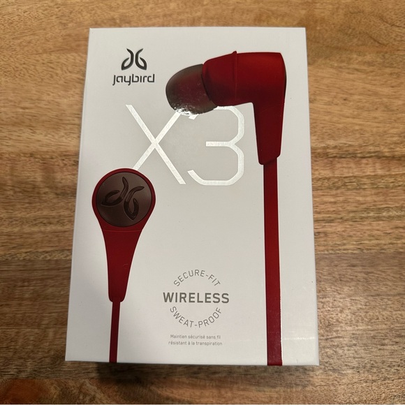 Jaybird X3 Earbuds with Accessories - Red and Black - Picture 1 of 3